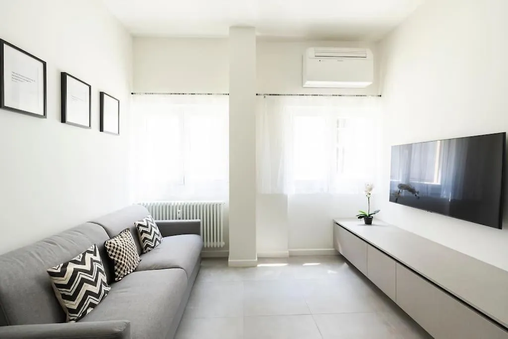 Terra Di Milano - Scalo Farini Apartment Italy